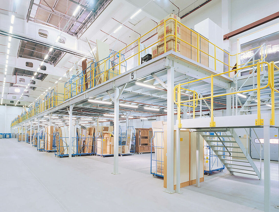 Mezzanine de stockage OHRA en acier laminé à chaud