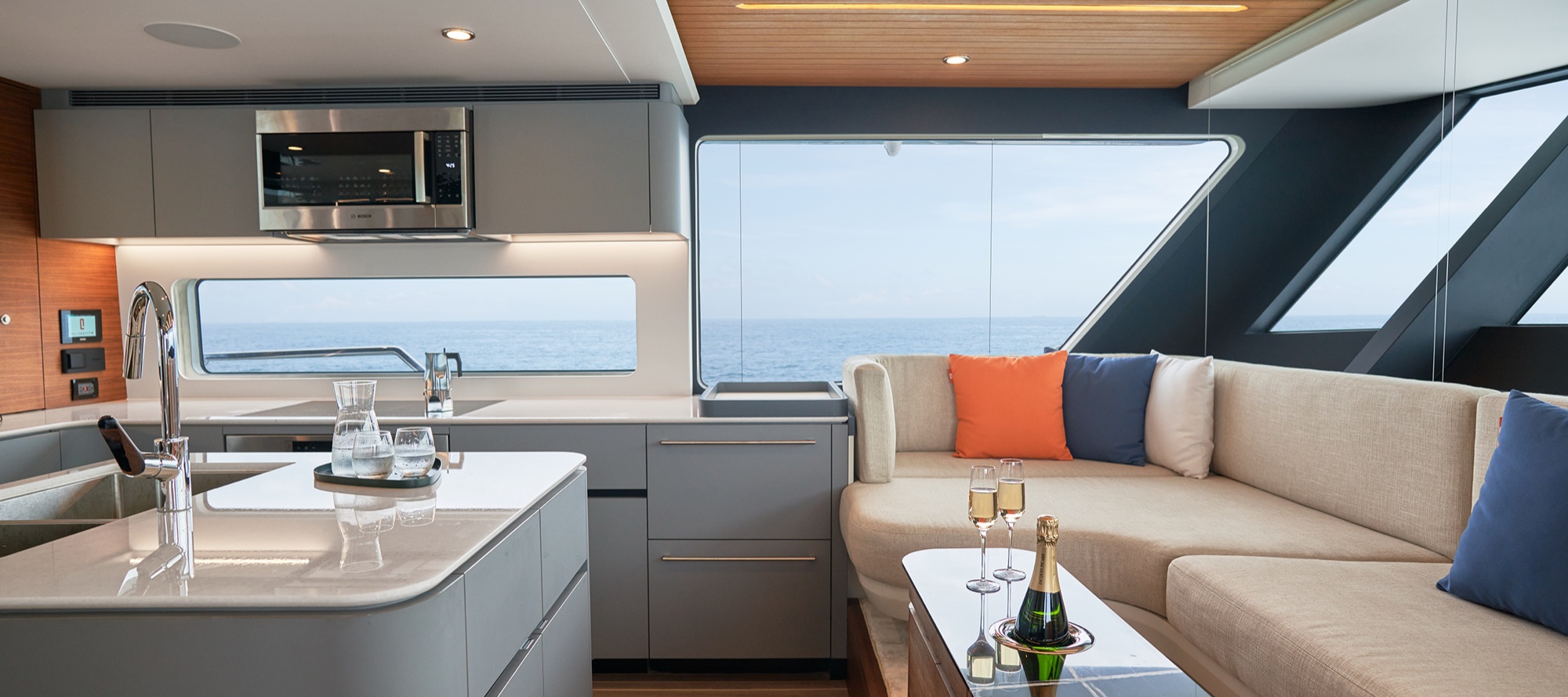 CL Yachts CLX96 – Jozeph Forakis