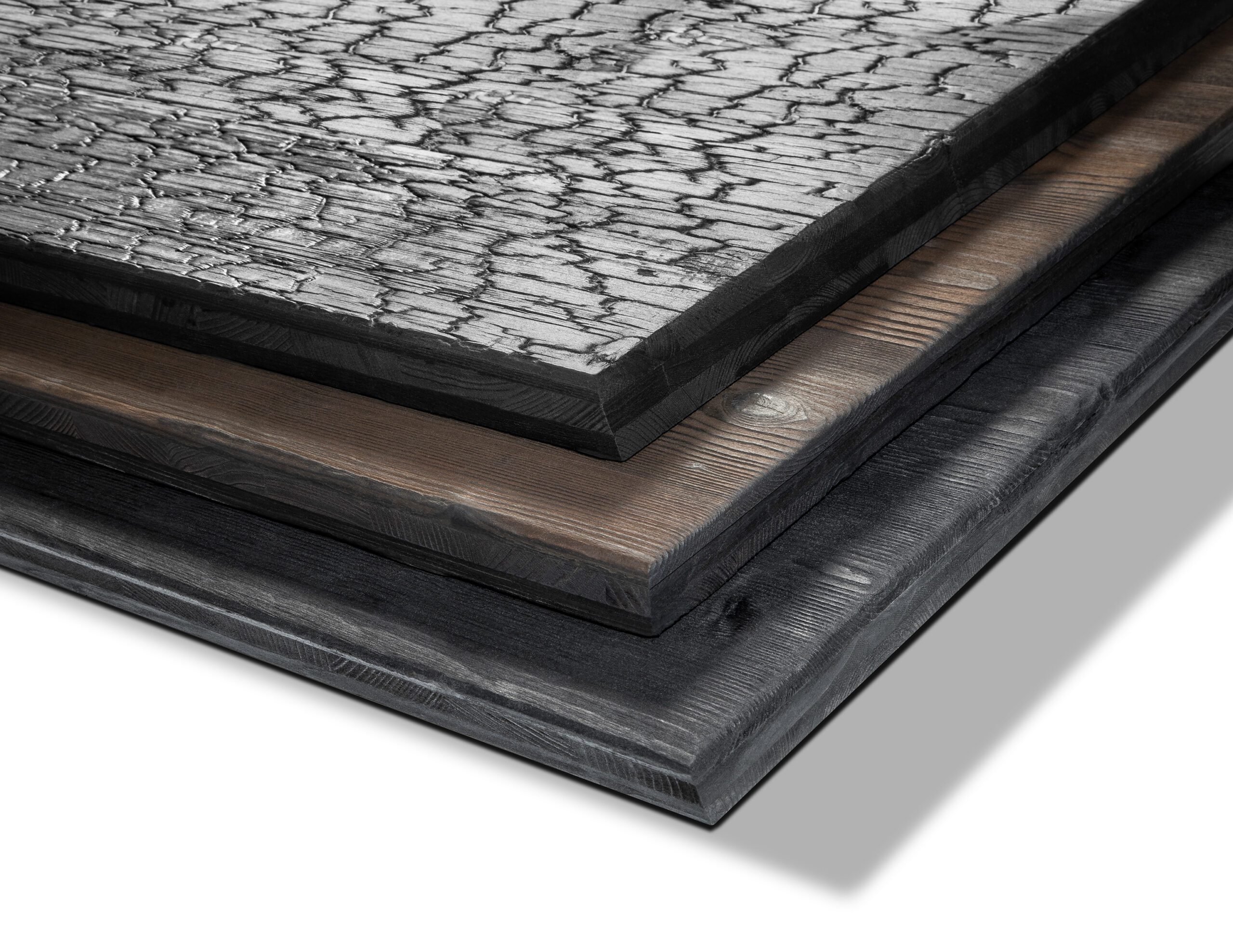 NOVATOP by Ennobled — panneau 3 plis bois brûlé Deep Charred