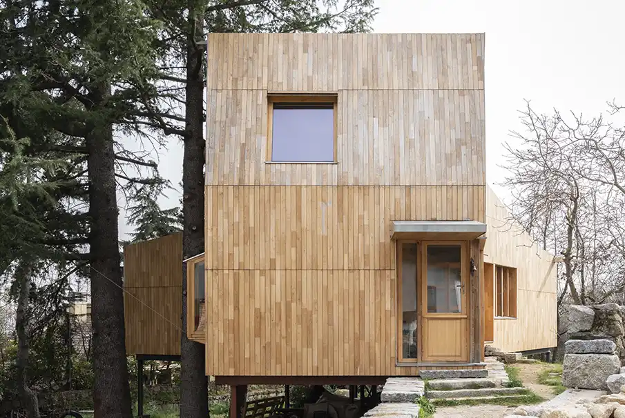 Maison Simbionte : architecture en bois de proximité