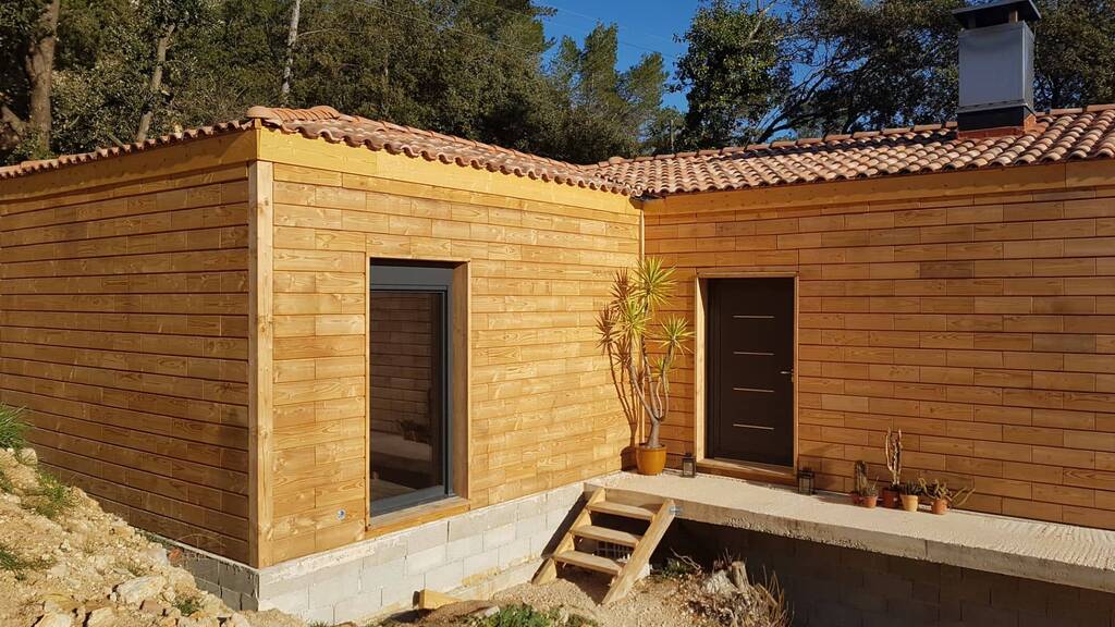 Maison plain-pied en kit en bois de 140m² – Var