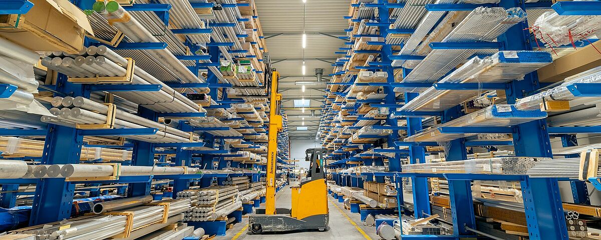 Rayonnage cantilever OHRA pour produits longs 3