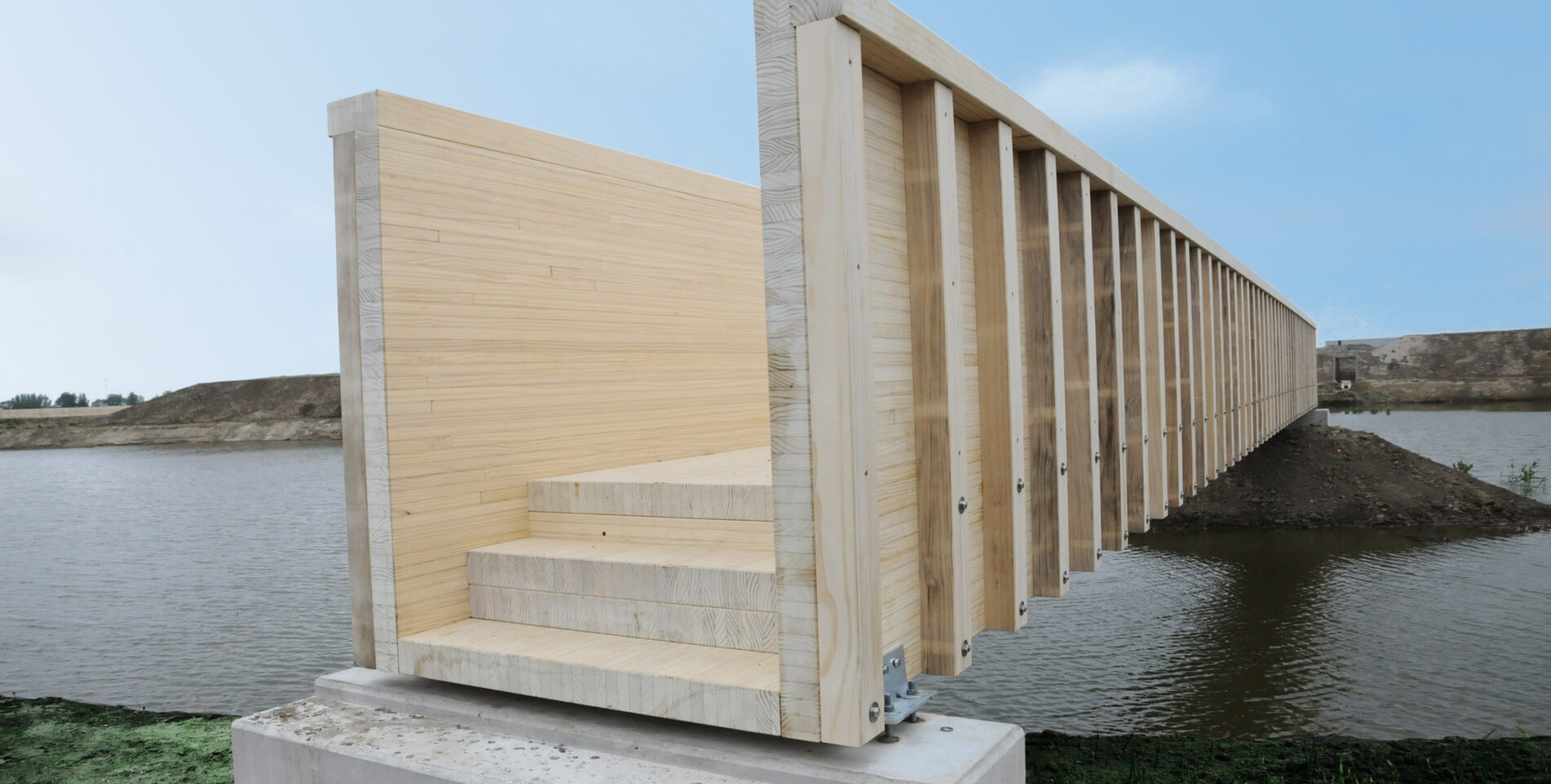 Pont en bois Accoya de Bergen op Zoom