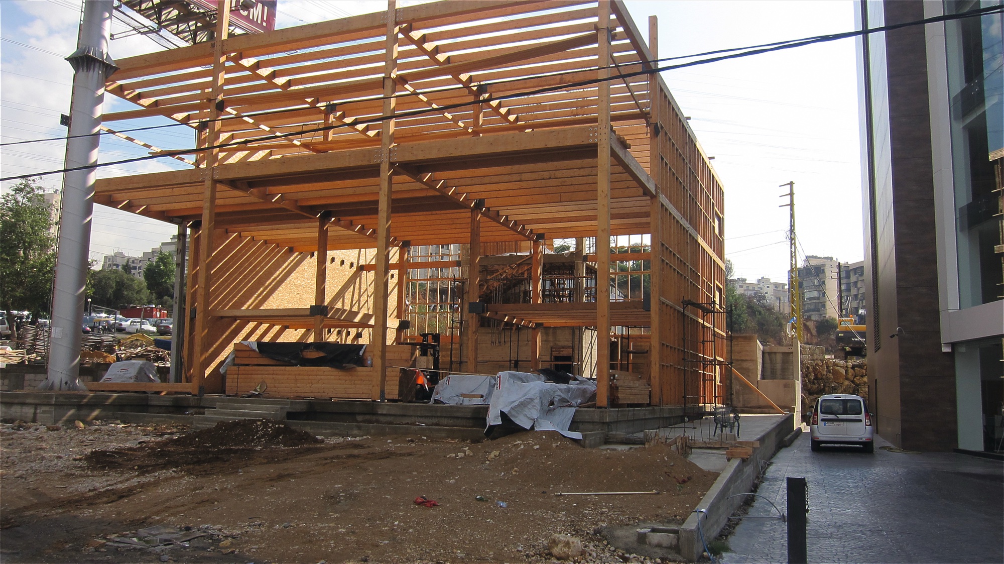 Showroom Douaihy Pour le Bois, Jounieh