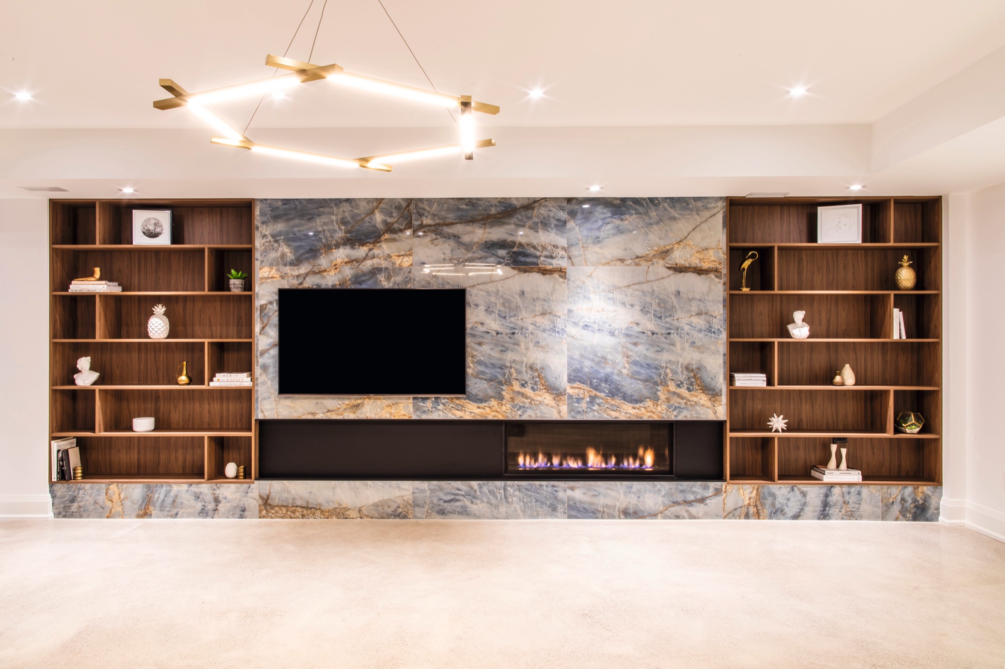Villa Avenue Design