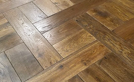 Parquet massif chêne Chêne de l'Est Motifs graphiques