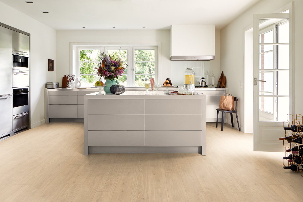 Lame de sol rigide EGGER AquaDura+ Light Brown Berdal Oak 2