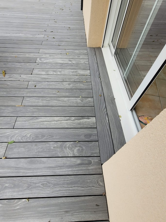 Une terrasse élégante et durable dans la Sarthe