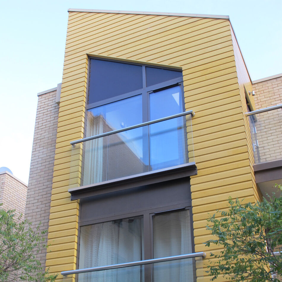 Les maisons du futur, bardage en Accoya à Granville Place