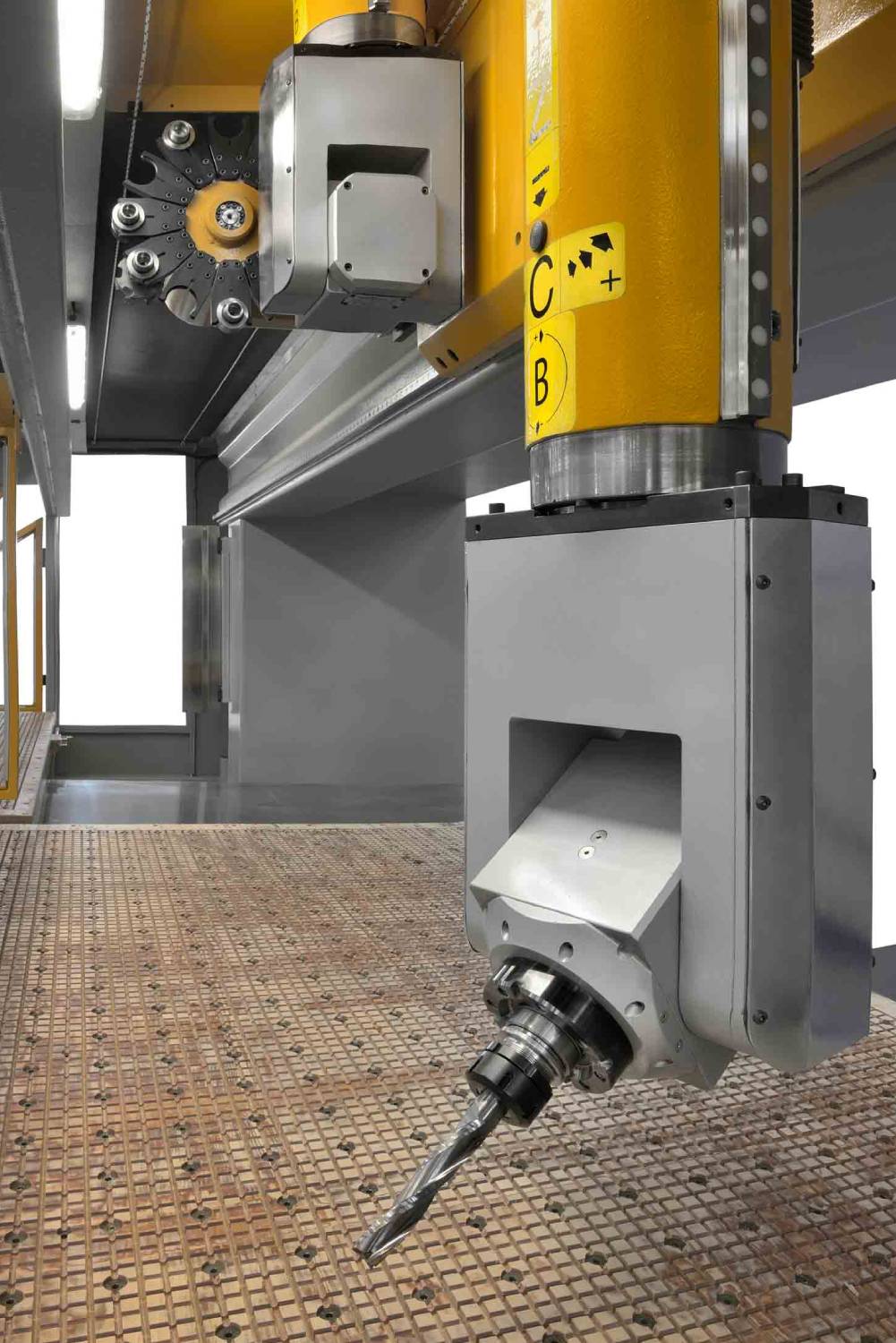 Centre d'usinage CN 5 axes Essetre Gantry
