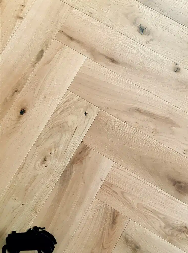 Parquet Chêne Contrecollé Bâton Rompu 14/3 × 120 × 600 mm – Choix Campagne 3