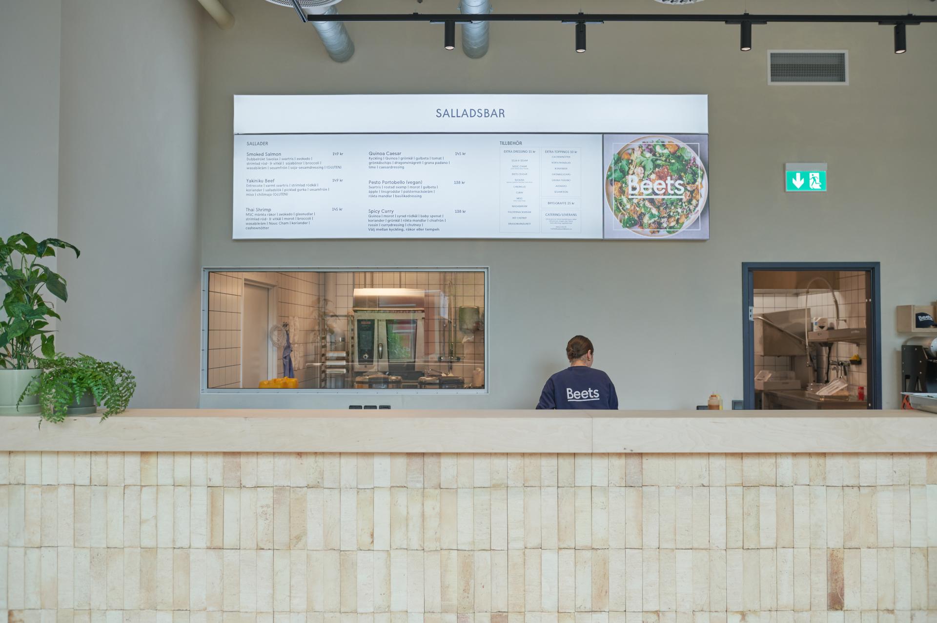 Le bar à salades qui a fait du sol son ingrédient principal