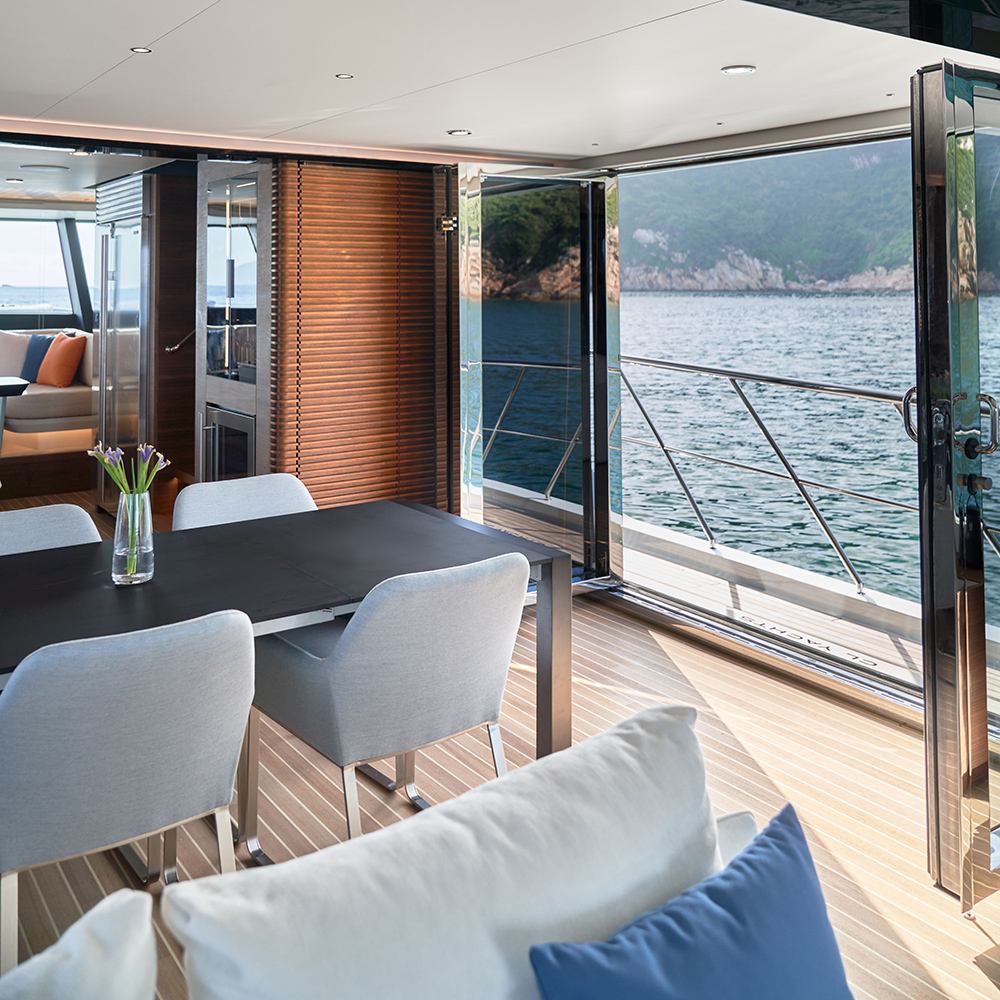 CL Yachts CLX96 – Jozeph Forakis