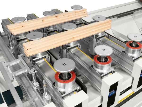 Centre d'usinage fenêtres 5 axes SCM Accord WD 4