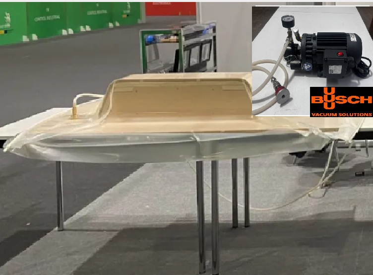 Poche à vide 300×135 cm pour le placage et le cintrage du bois avec