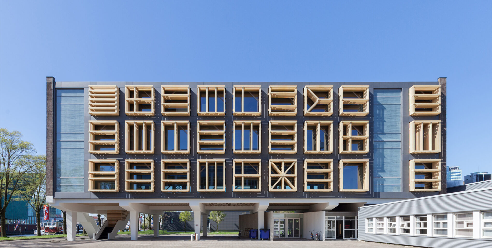 L'Accoya sélectionné pour la base marine d'Amsterdam