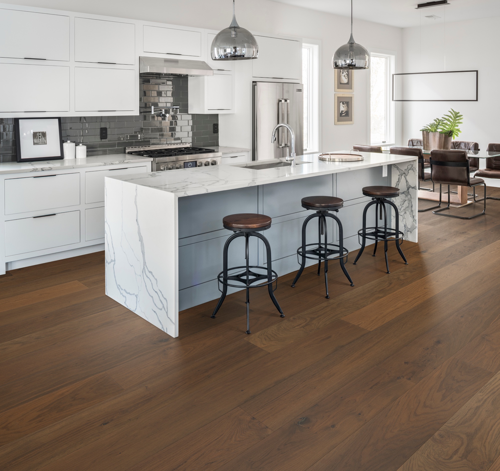 Lame de parquet hybride Bjelin Woodura Starby chêne Medium Smoked 2