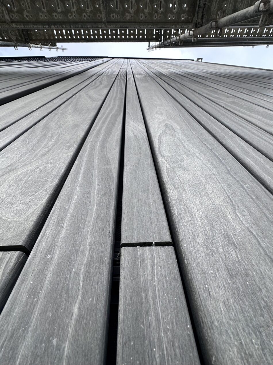 Bardage Accoya Color Gris dans le Finistère