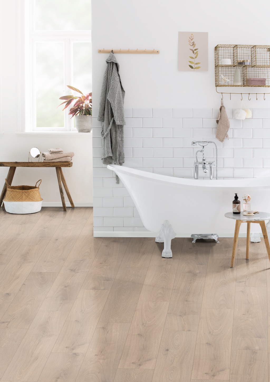Lame de sol stratifié hydrofuge EGGER Florence Oak 2