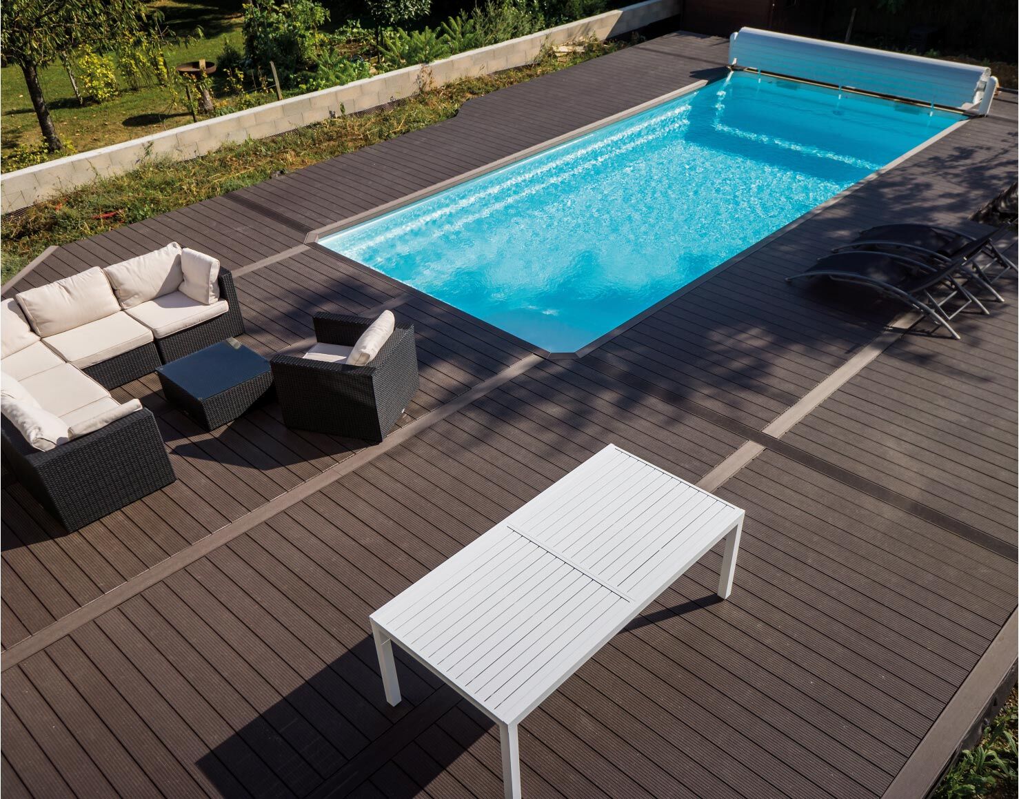 COMPOXELL® : Raviveur, protection teintée pour terrasse composite 2