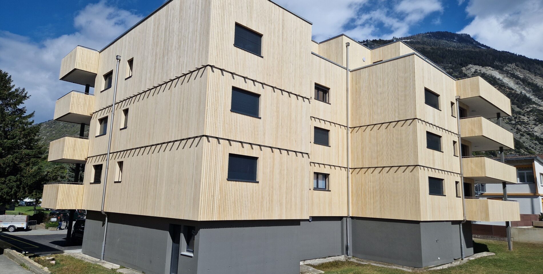 Bardage Accoya innovant sur un immeuble résidentiel