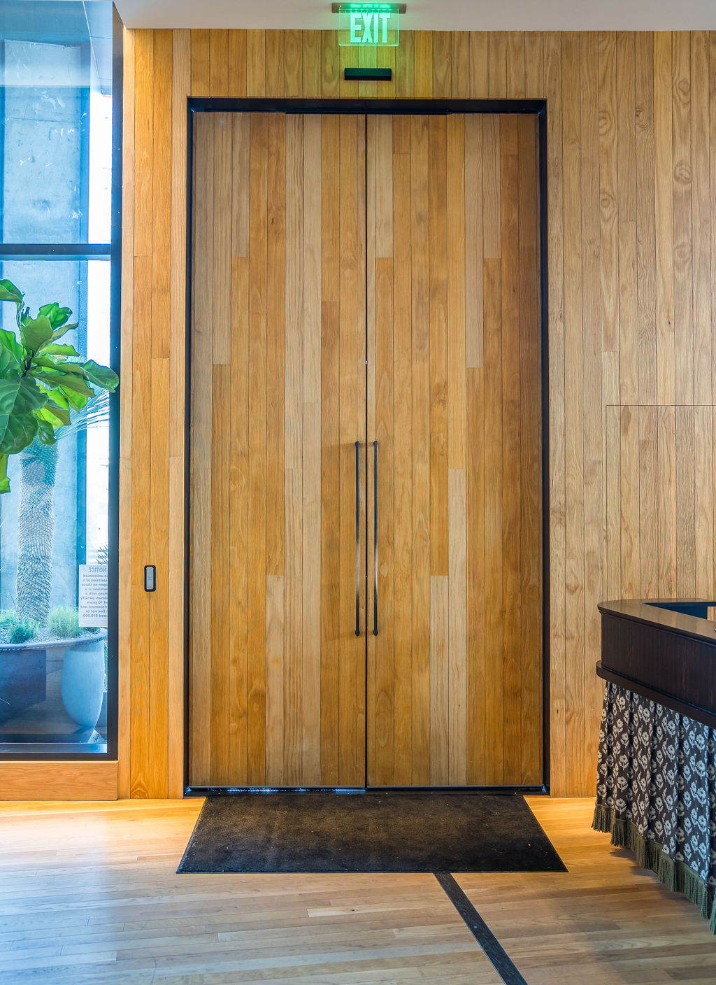 Proper Hotel à Austin par Delta Millworks