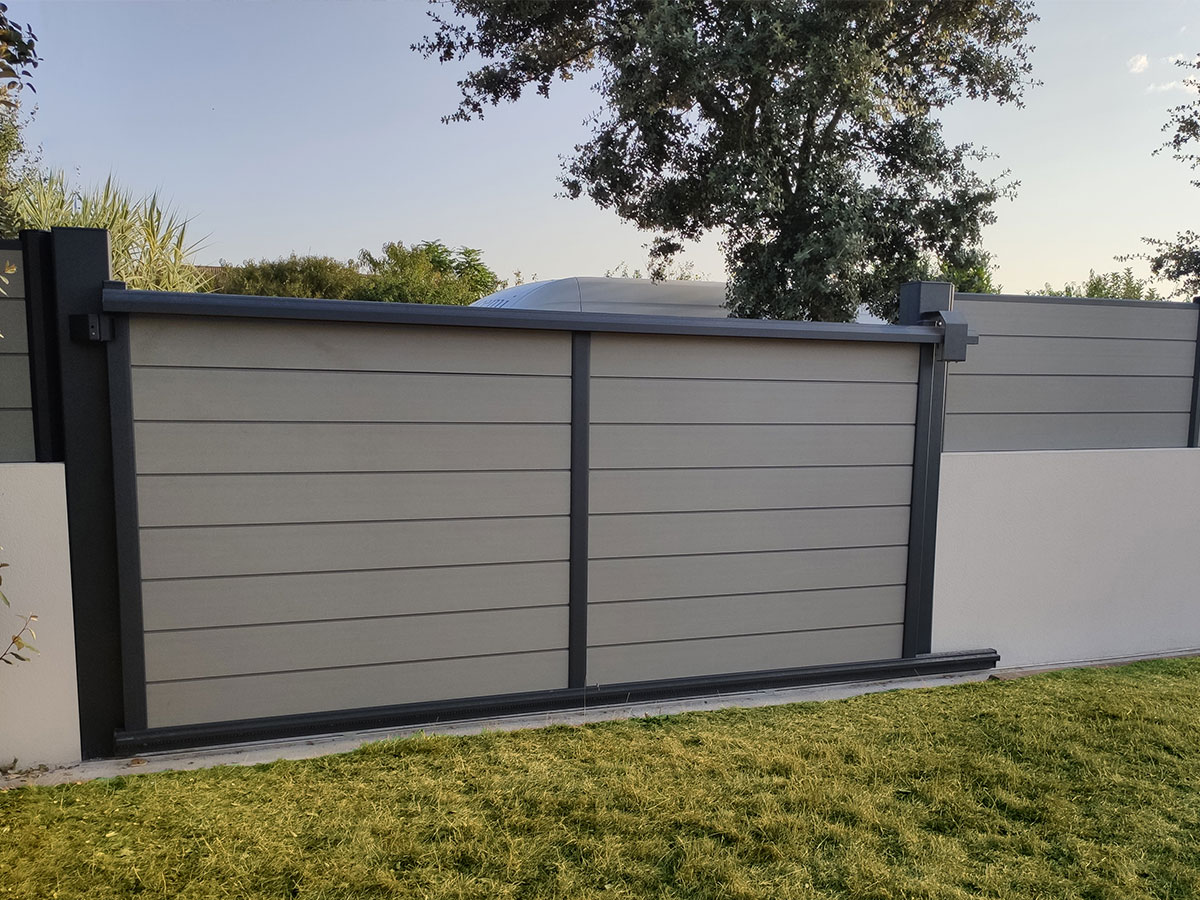 Portail Coulissant Basalte 1