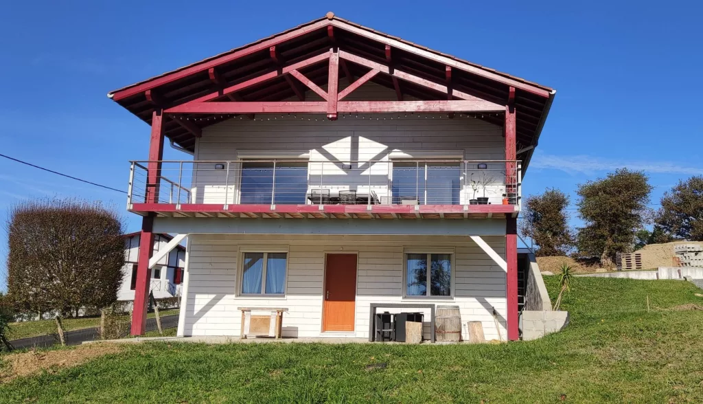 Maison à étage en kit en bois de 120m² – Pays Basque