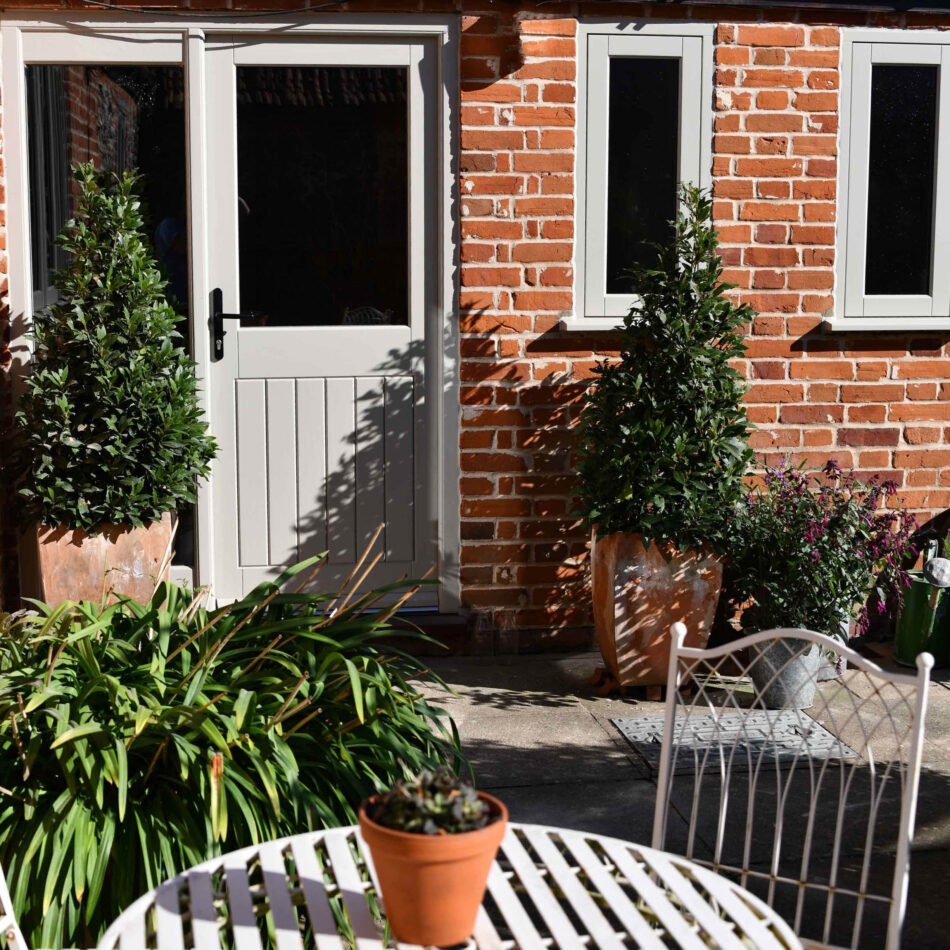 Menuiseries en Accoya pour une maison du Norfolk