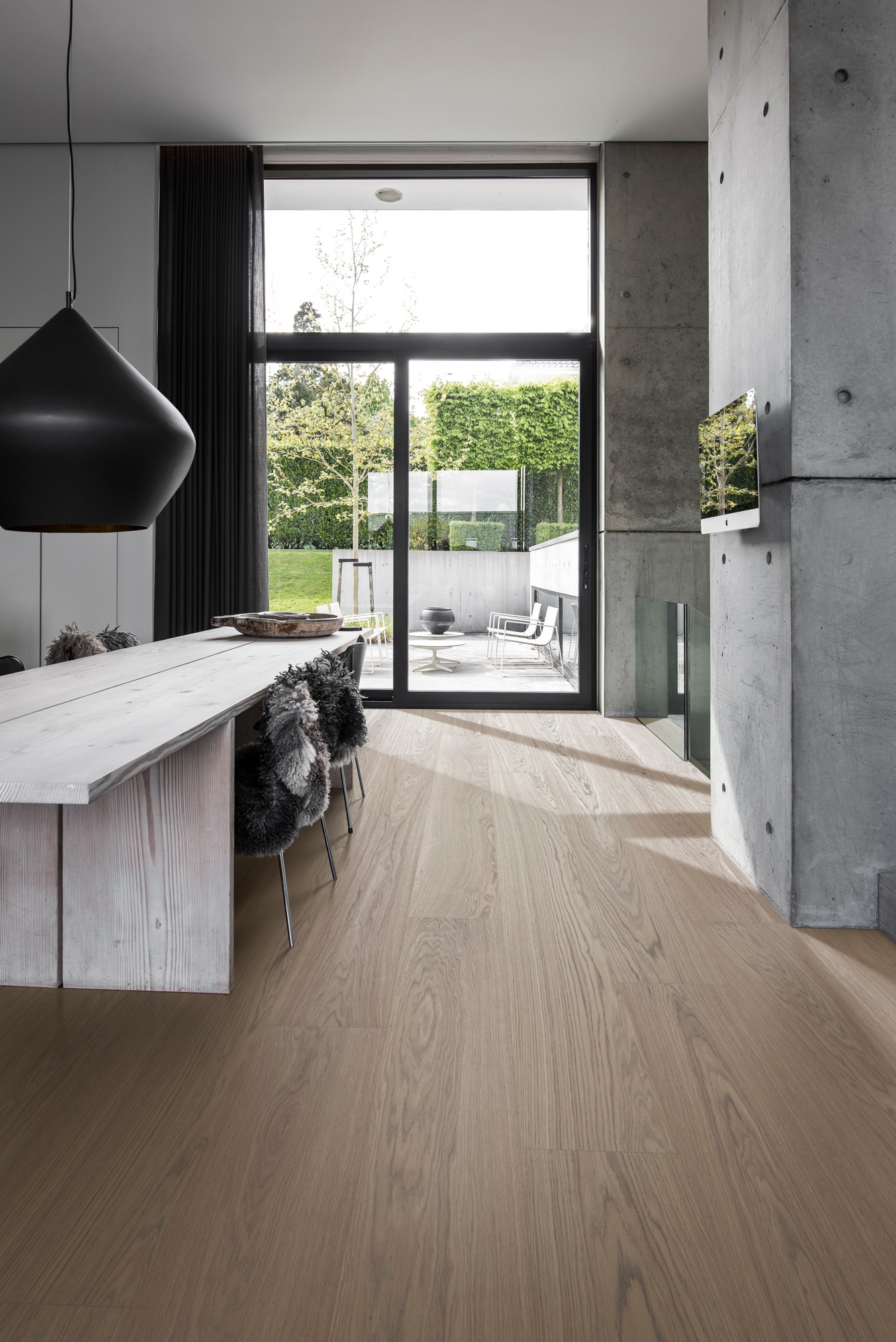 Lame de parquet hybride Bjelin Woodura Grevie chêne Earth Grey 2