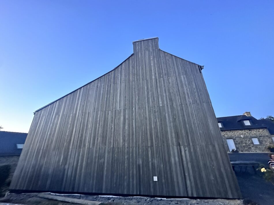 Bardage Accoya Color Gris dans le Finistère