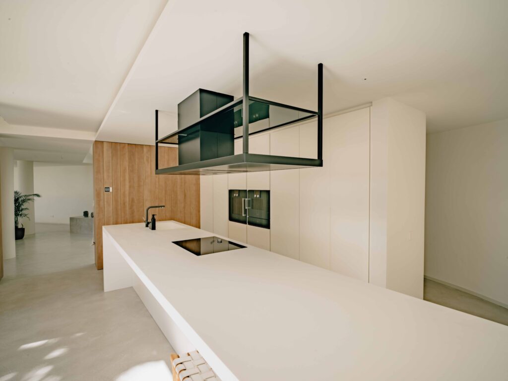 Terrasse et bardage Accoya pour la Villa Harmony à Ibiza