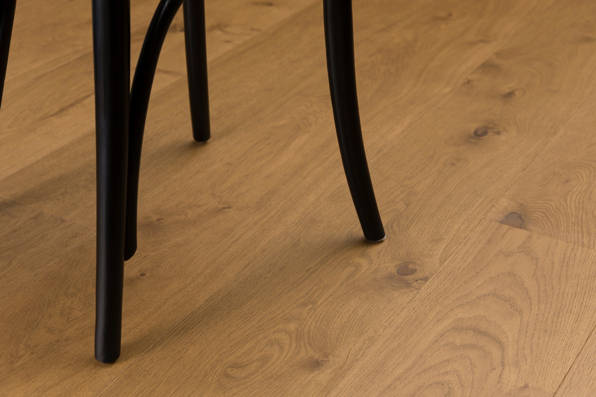 Lame de parquet hybride Bjelin Woodura Gantofta chêne Terra Brown 4