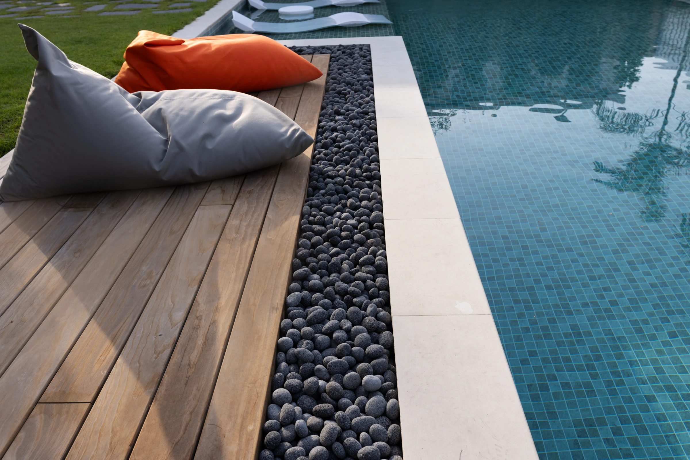 Terrasse de piscine, Jumeirah Village Triangle, Dubaï