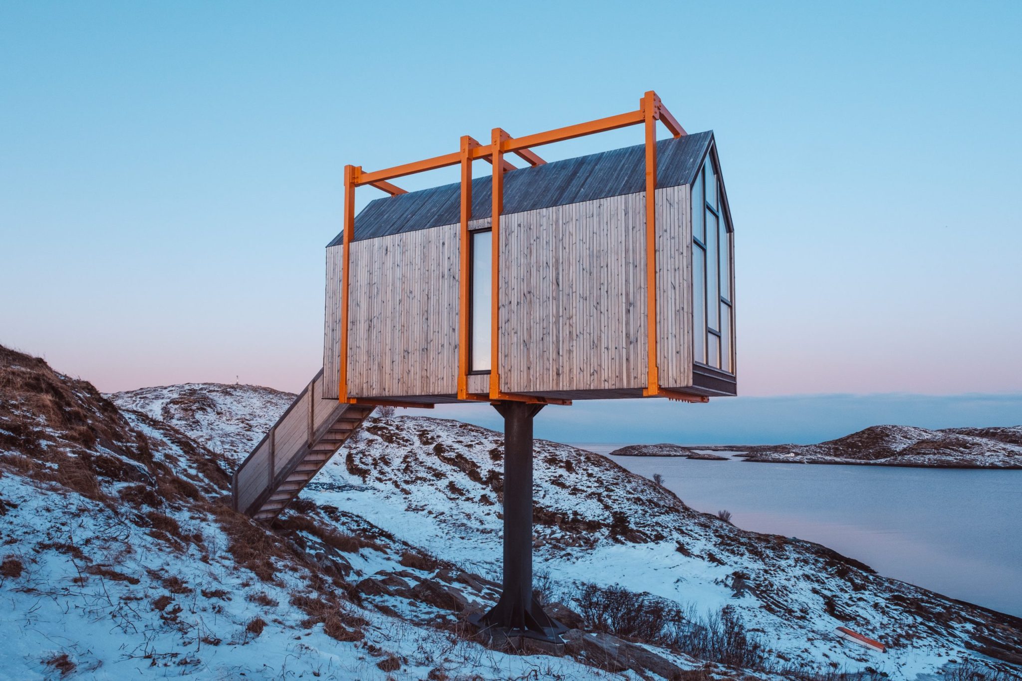 The Arctic Hideaway, Fleinvær