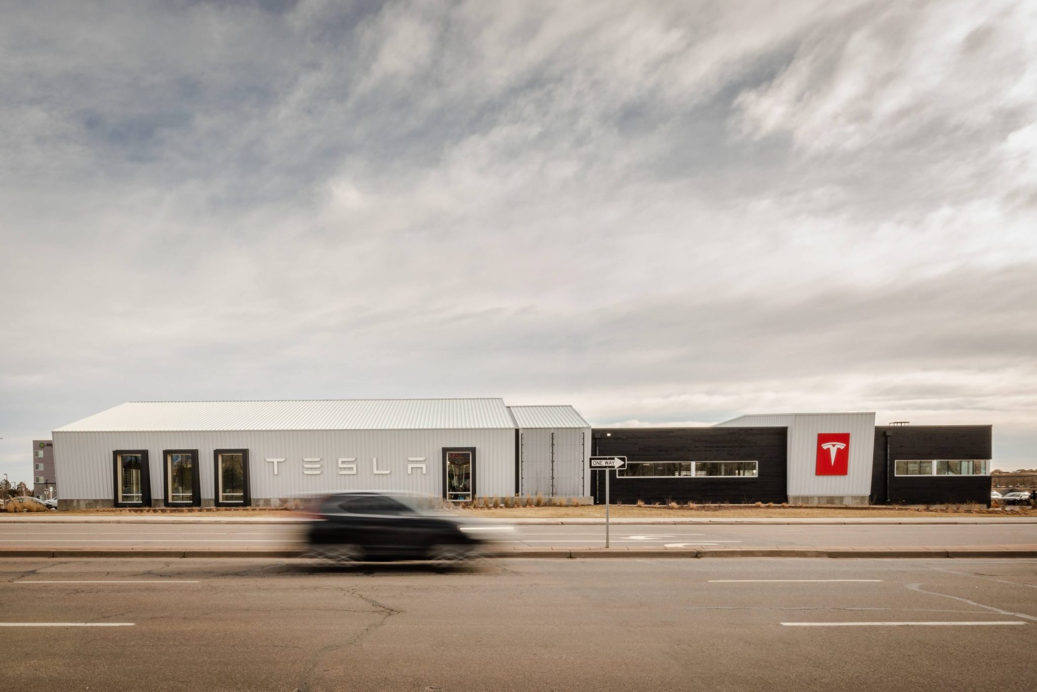 Showroom Tesla, Denver